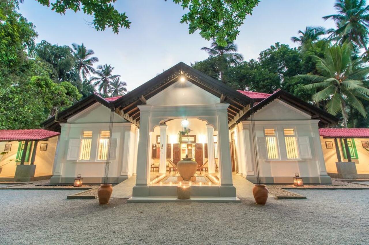 The Pineapple Villa Гампа Екстериор снимка